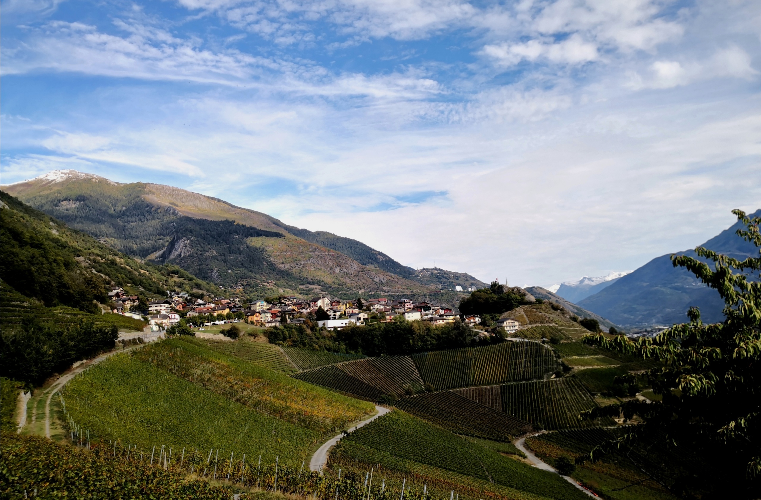 weinwanderung mit übernachten wallis